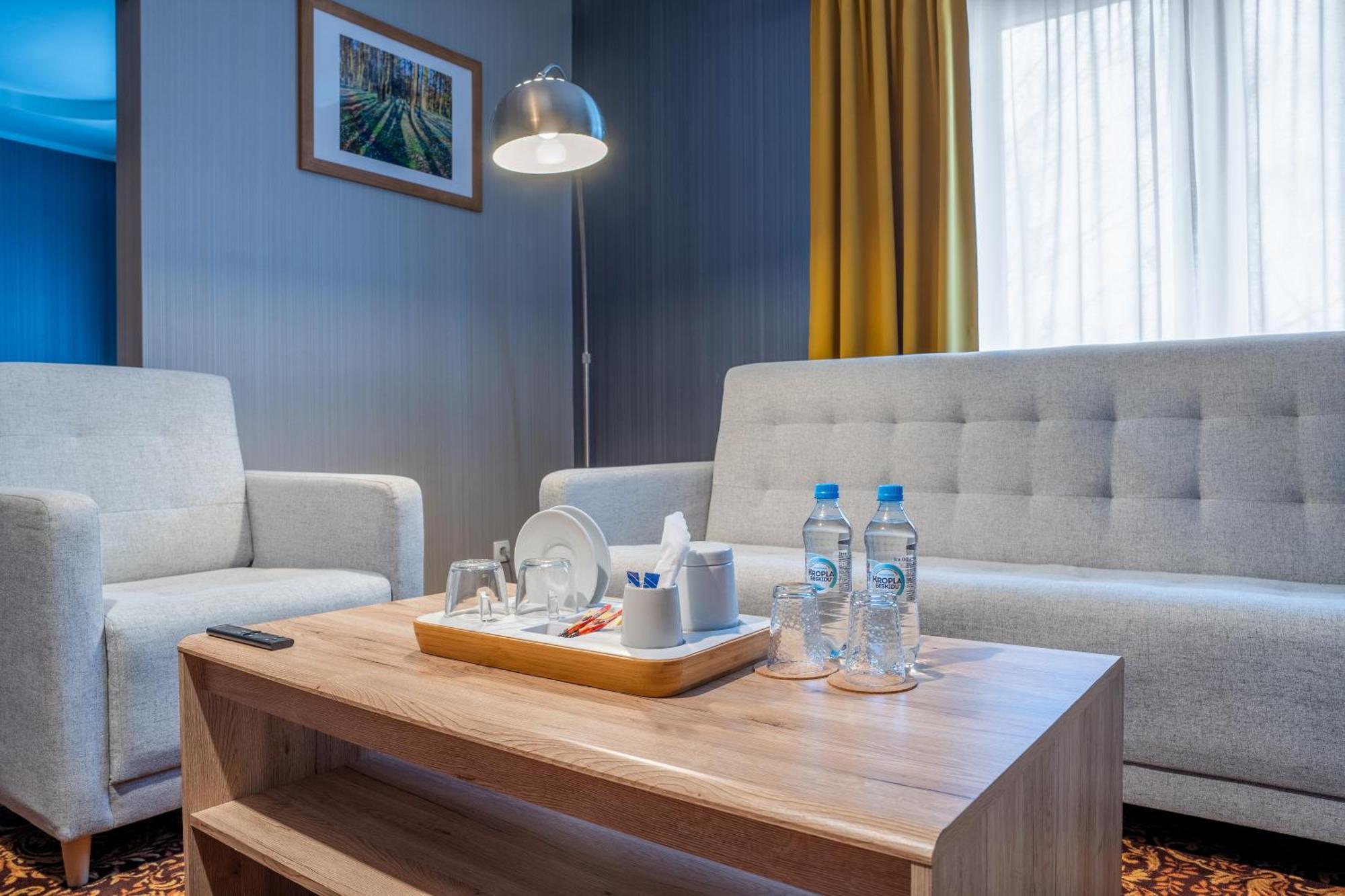 Hotel Kuznia Napoleonska Teresin Exterior photo